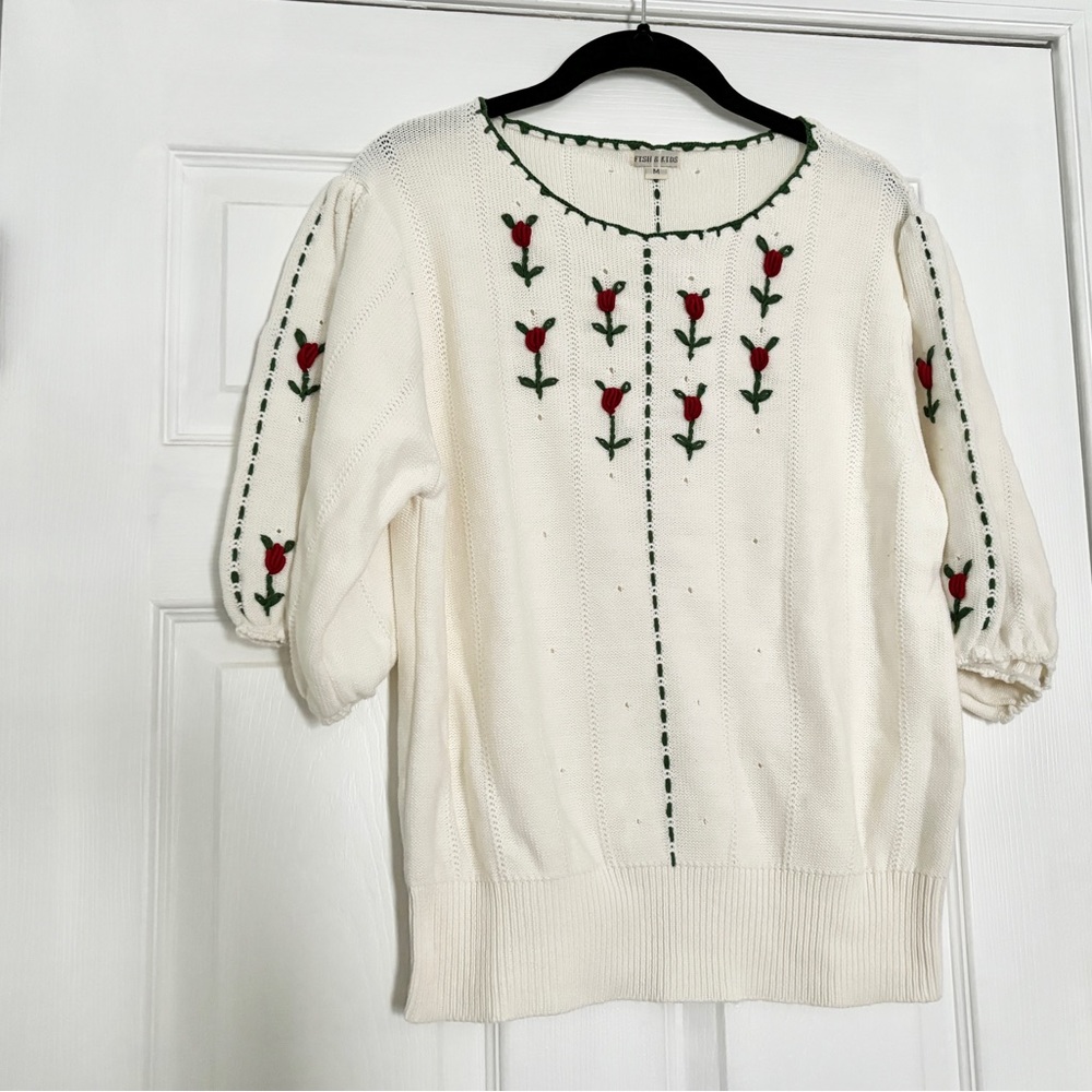 Fish & Kids Woman Flowers Knitted Top (One Size)